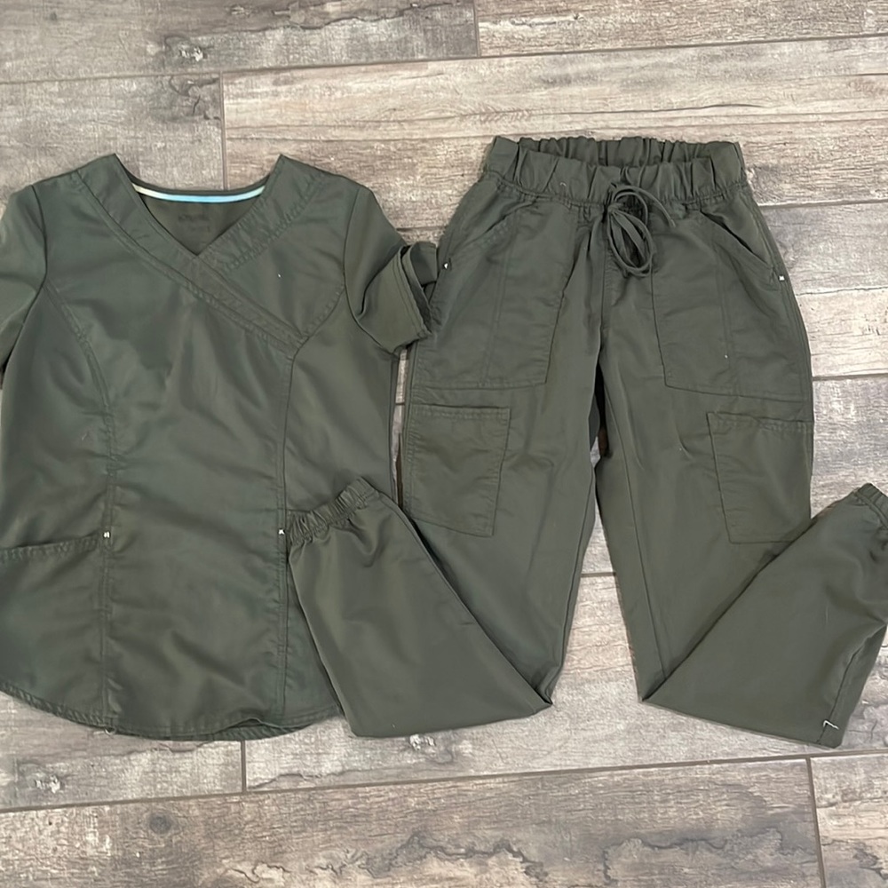 Scrub set, army green